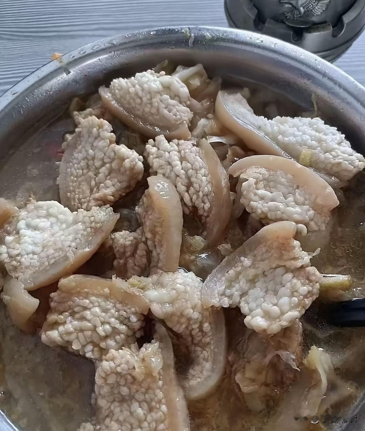 奇葩了！这盆肉你们谁想吃？免费送！