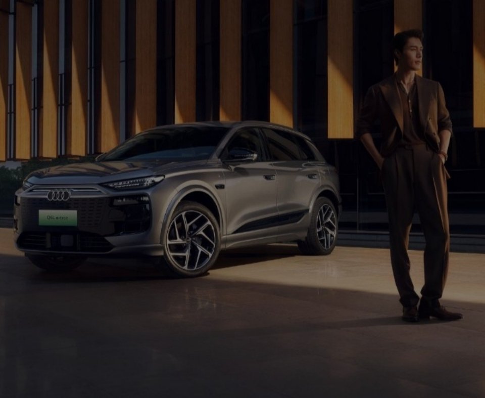 更豪华的电动车 被一辆车帅到了，颜值和实力双在线，重新定义豪华电动，不是简单的配