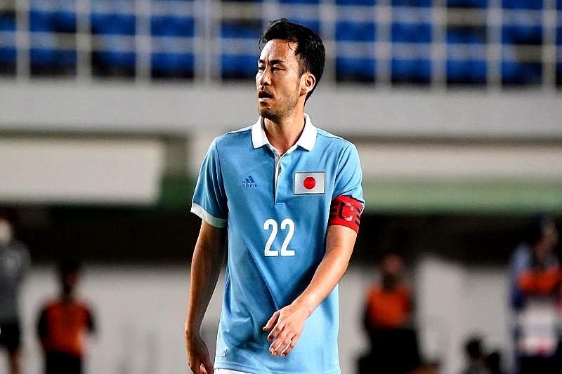 日本U23根本不是去欧洲镀金的，人家是在次级联赛真刀真枪抢饭碗。

22岁的藤本