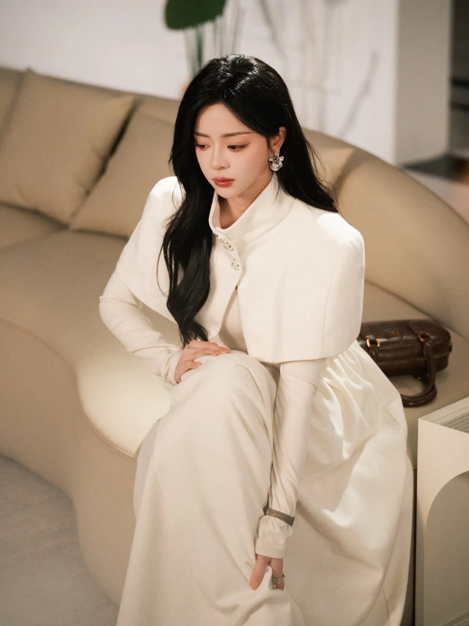 所有人恭喜我姐姐赵慕颜主演的活色破百万收藏 🧱我这个带赵慕颜抽两个8.88r 