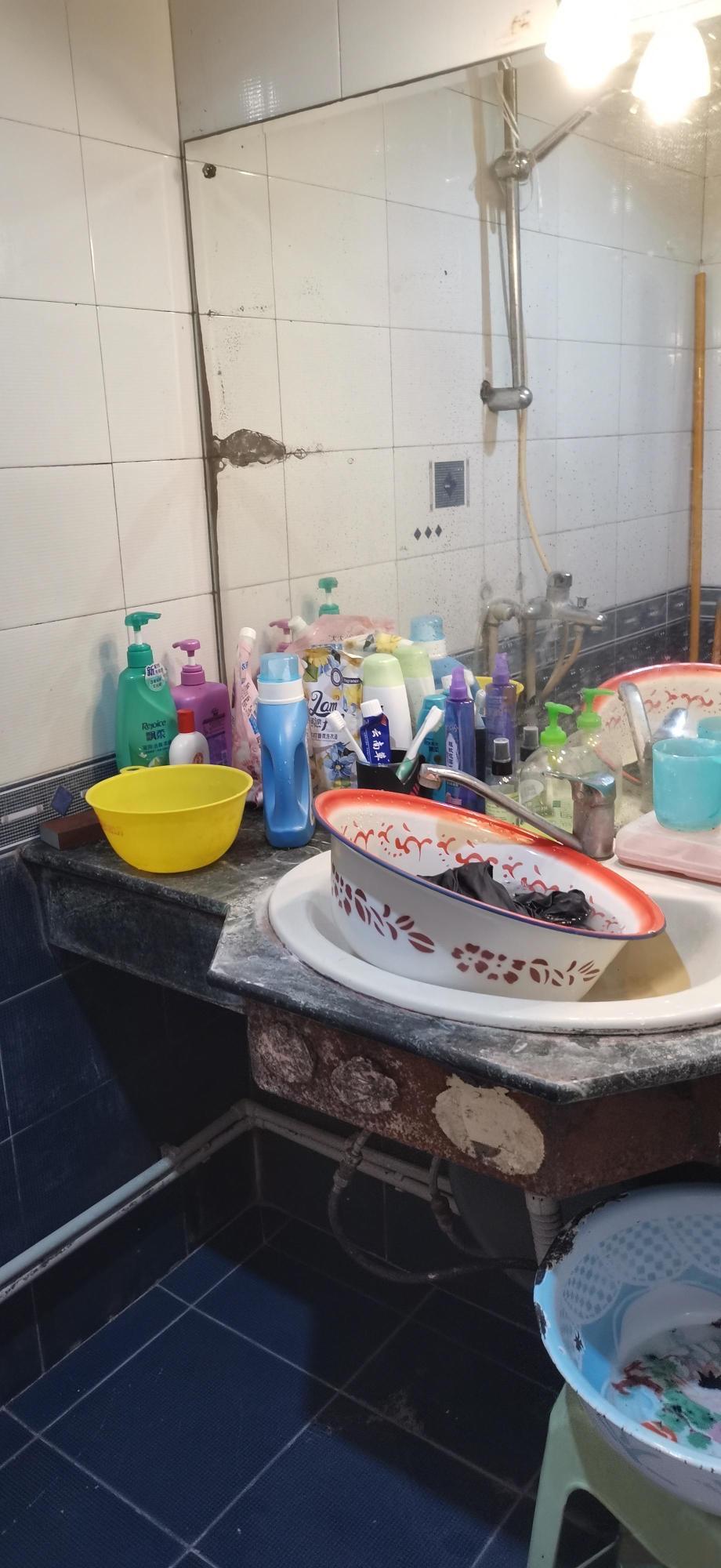 这样的厂内环境真的非常不好