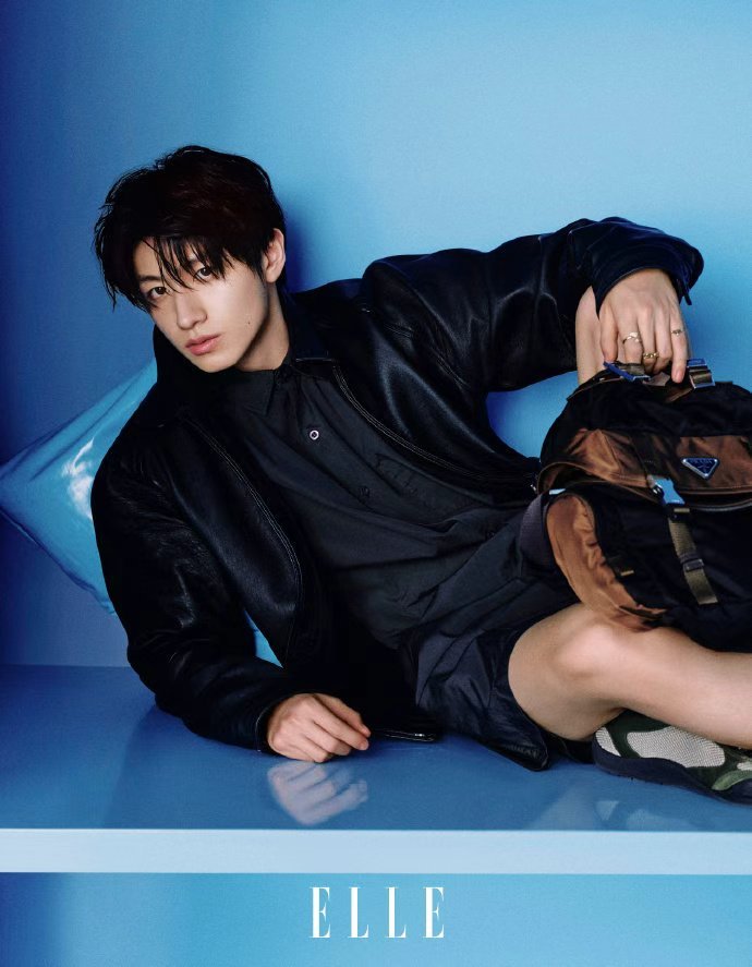 朱志鑫拍到了很喜欢的瞬间朱志鑫感谢ELLE 朱志鑫感谢ELLE,朱志鑫拍到了很喜