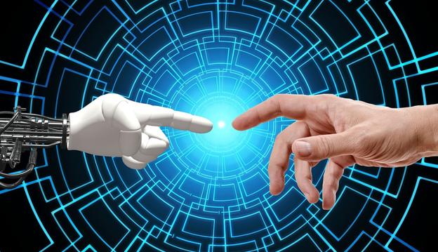 最近和几位家长聊天，大家都在焦虑：AI几秒钟就能写代码、做翻译，咱们孩子拼命卷分