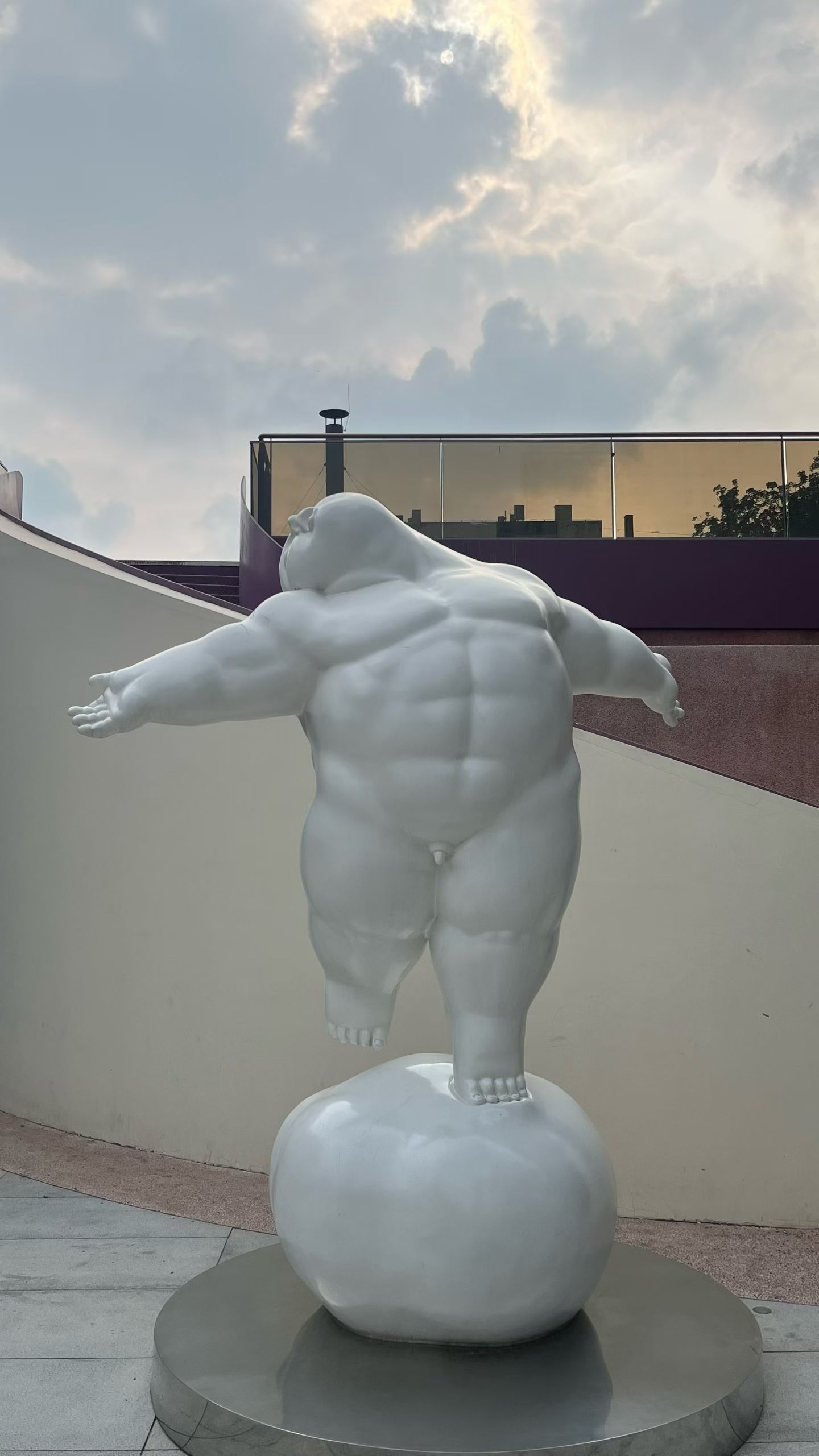 男胖短… 