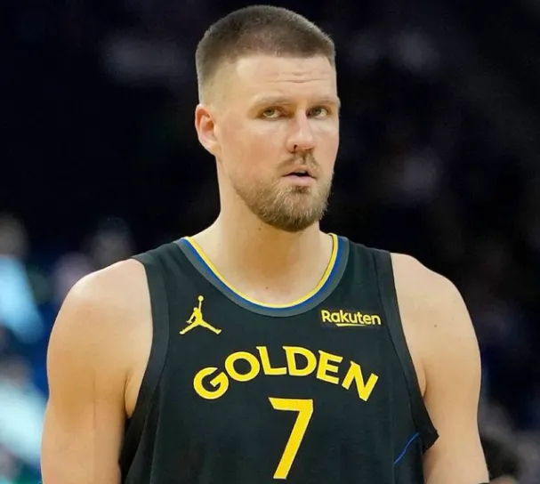 勇士队的医疗团队正在与波尔津吉斯合作，试图弄清楚他的病情究竟如何。真成转院了nb