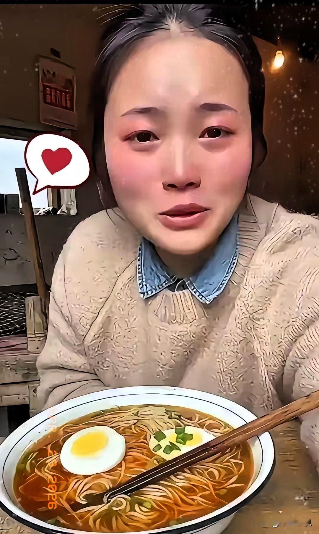 4月25日，一名扎根深山支教整整五年的95后女孩，在网络上悄悄发文求助。自幼无父