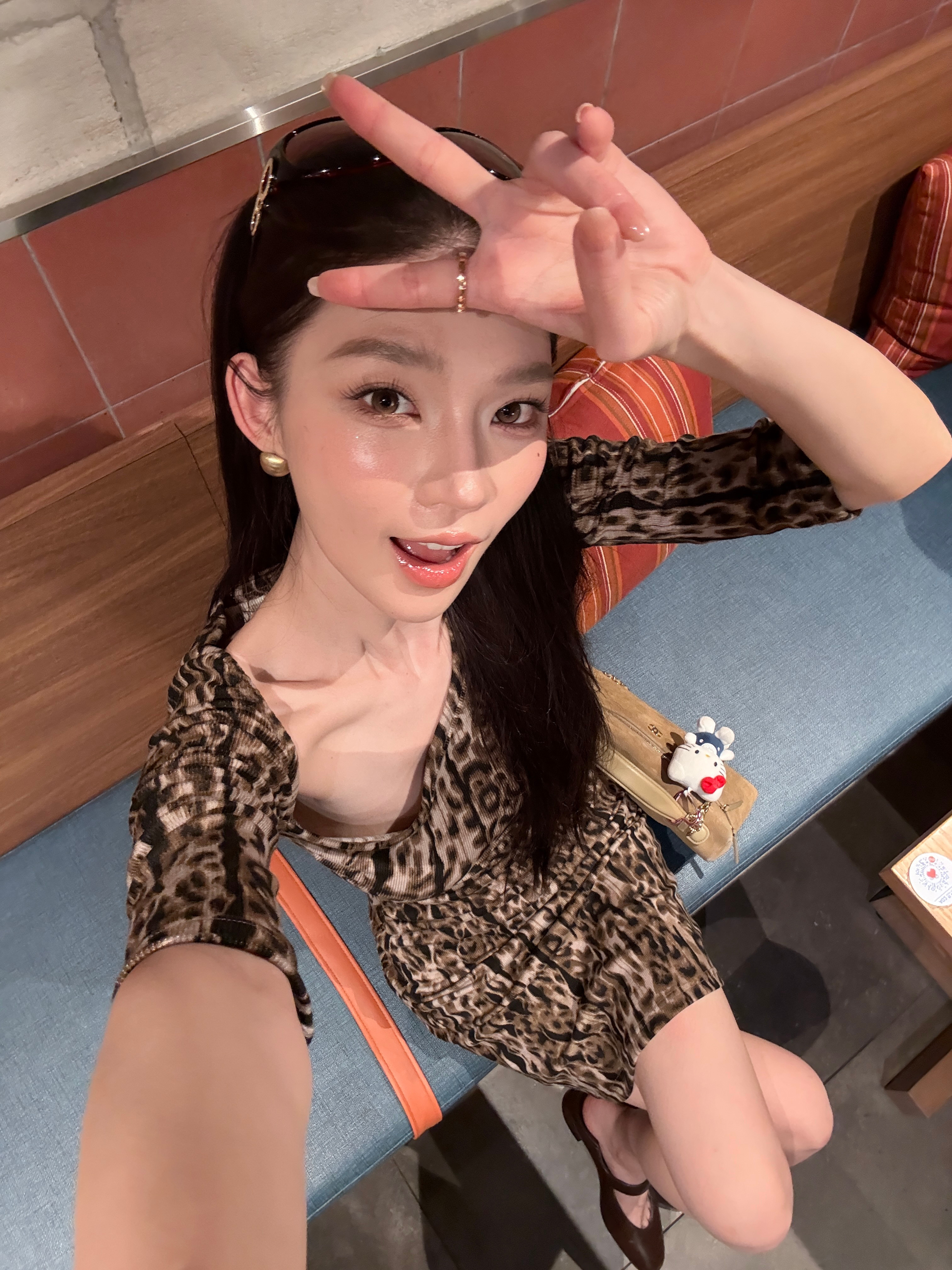 假期快乐🎉你们今天去哪玩了？报备一下[么么哒][么么哒][么么哒][么么哒] 