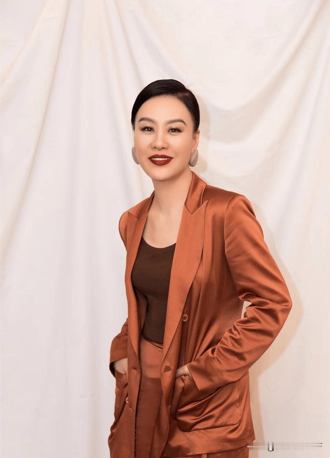 2026年2月5日演员邬君梅迎来60岁生日。著名演员邬君梅，1966年2月5日生