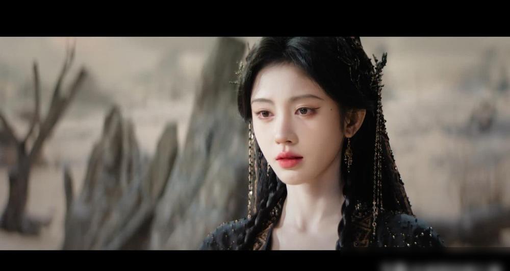 你被骗了九婴根本不是什么有意识的复仇者！
西汉淮南子里它是水火九头怪，叫声像婴