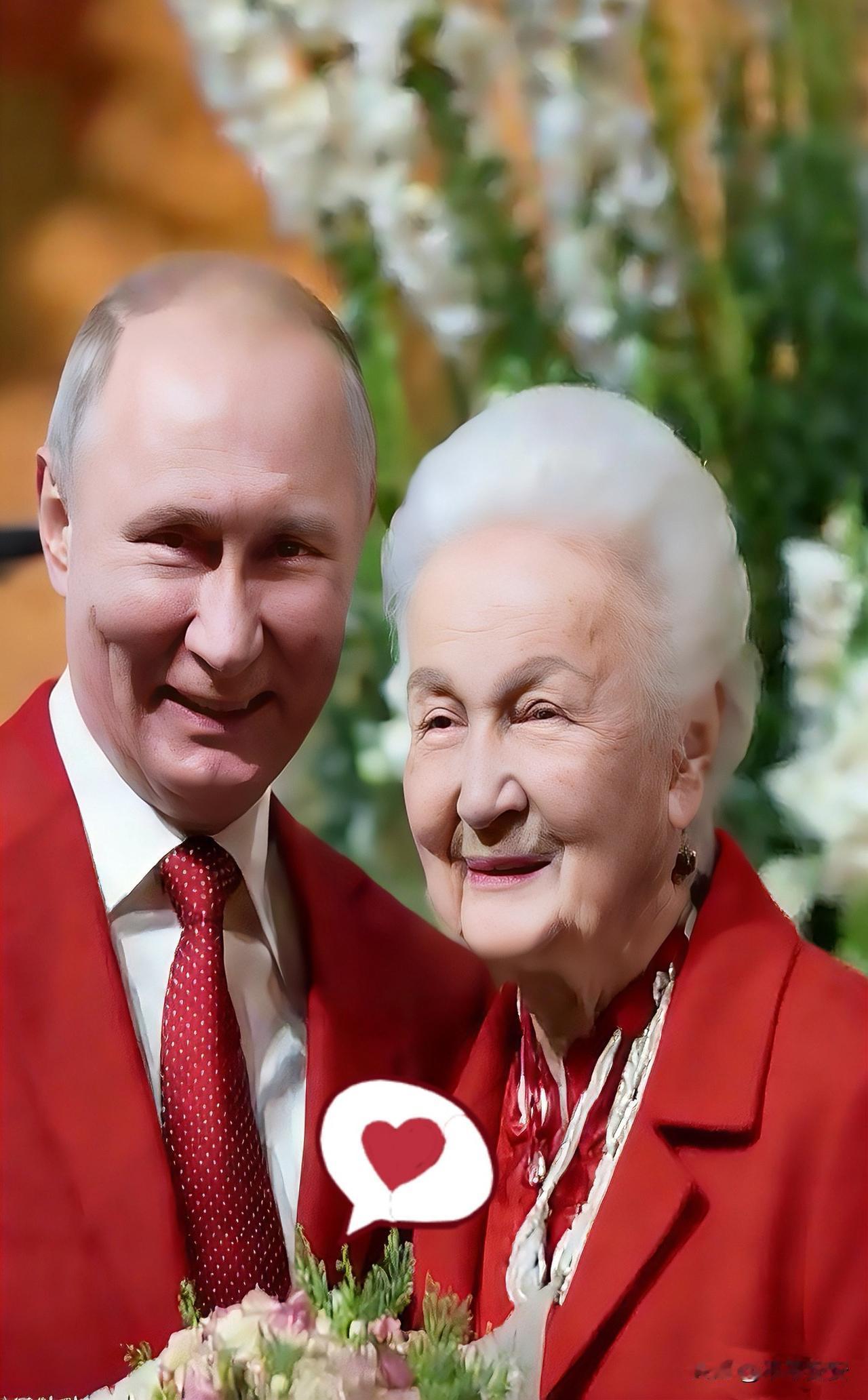 俄国大爷又恋爱了！

73岁的俄总统普京，在2025年12月19日的莫斯科年度记