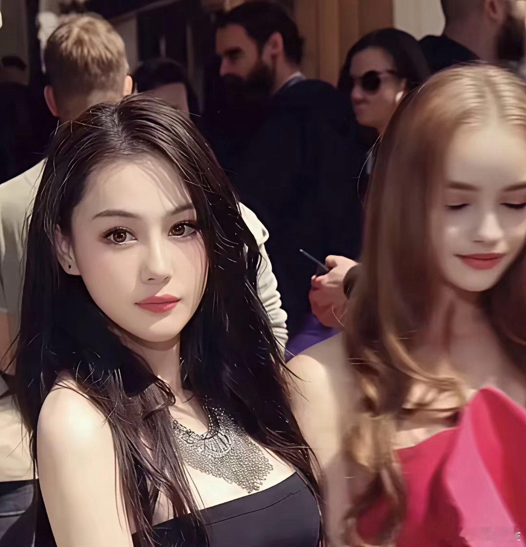 何捷你小子娶到张馨予你真赚大发了，每天睁开眼就看见这么美的一张脸到底啥感觉啊 。