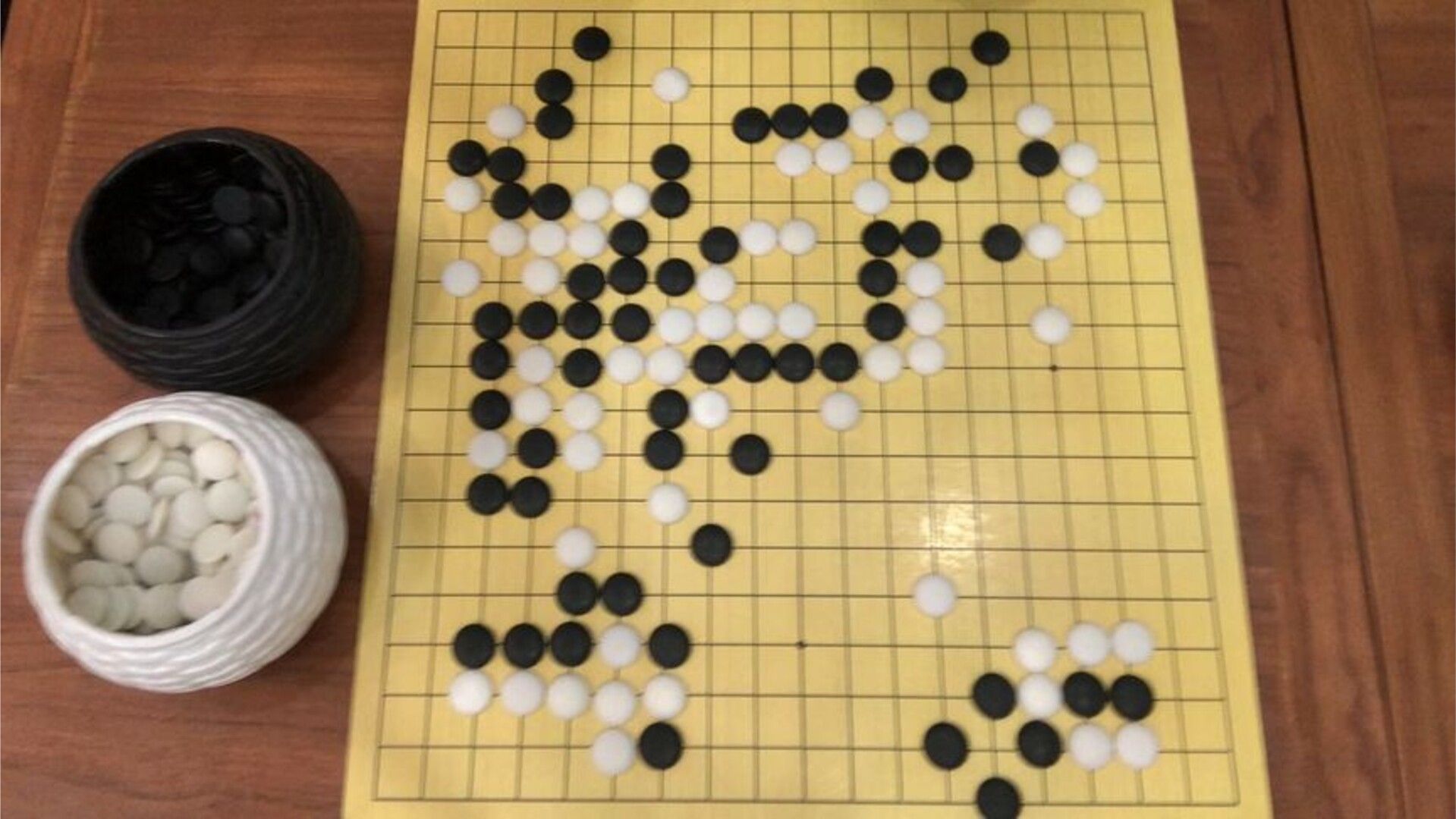 大结局：柯洁屠杀100目巨龙，80手前的一靠，让对手绝望之极