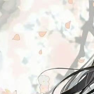 魔道祖师忘羡闻言，蓝忘机微微一笑。一湖冷月清辉，都化在他这一笑之中。 刹那间，魏