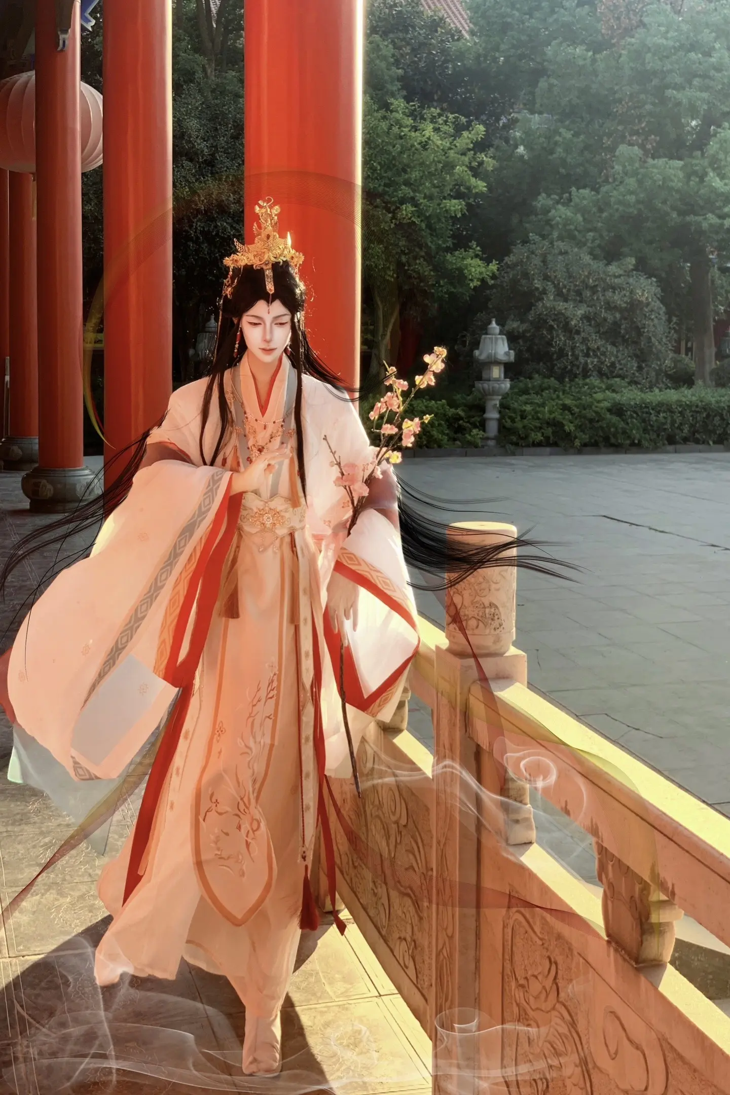 “身在无间 心在桃源”