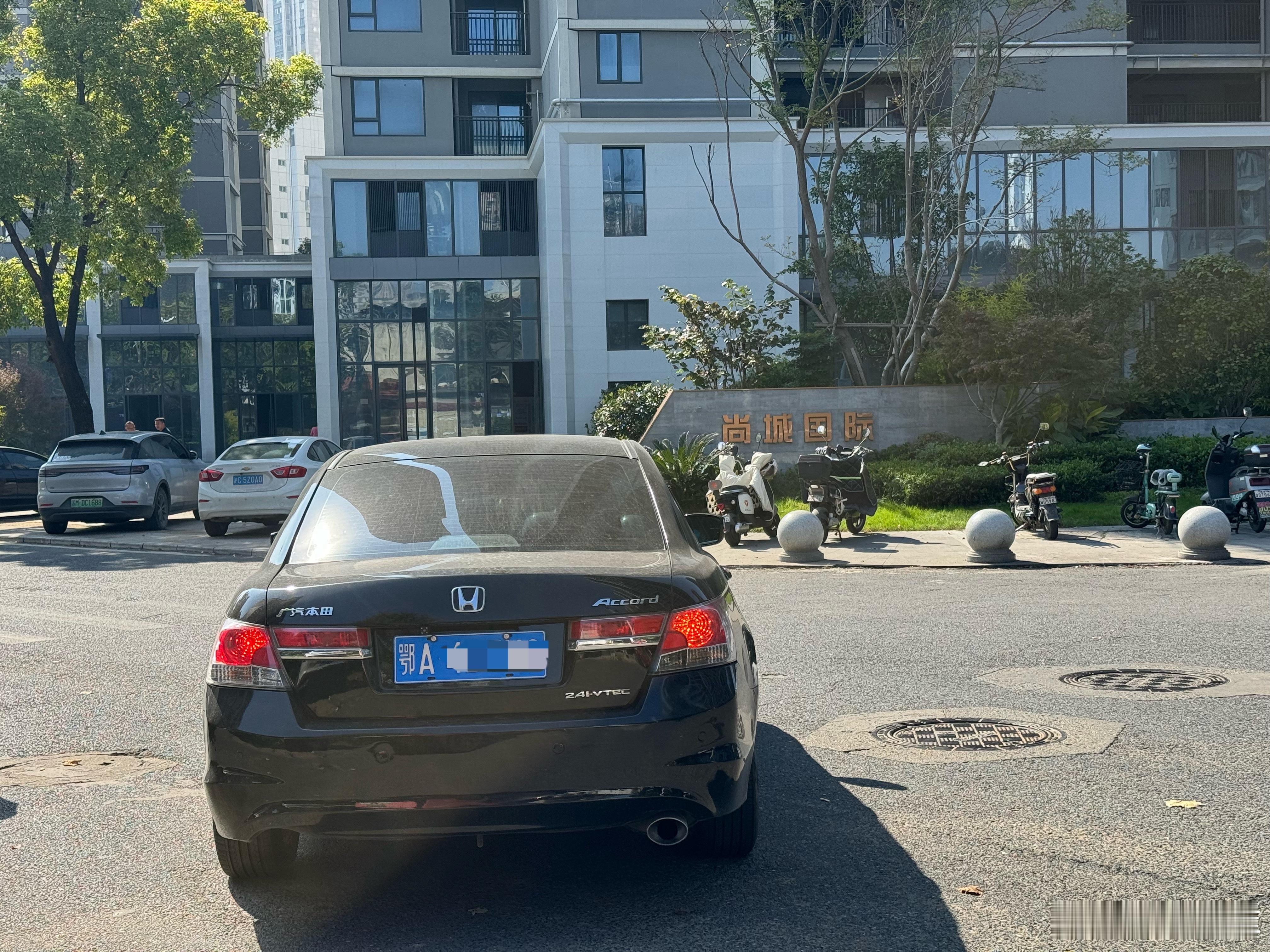 上门评估 八代本田雅阁 2012年上牌 2.4排量 个人一手车 17万公里 全车