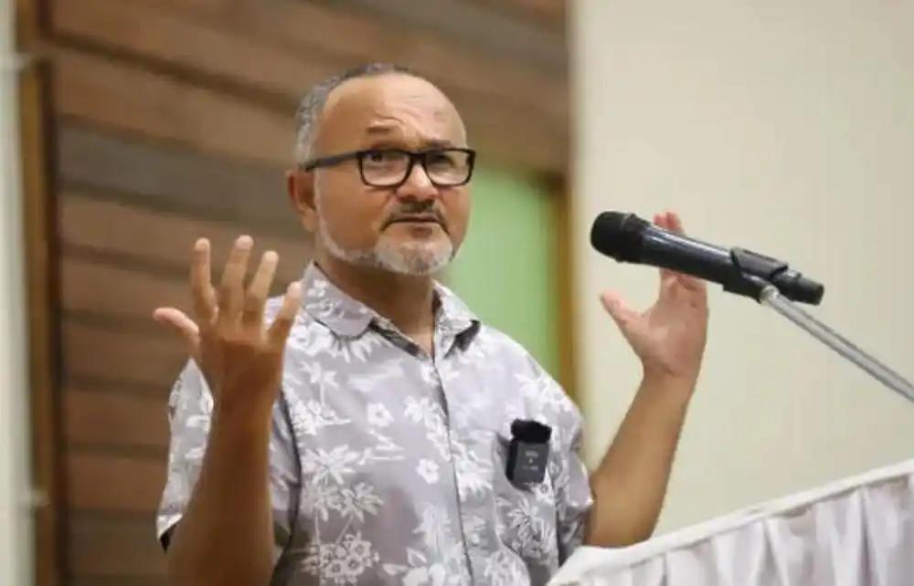 【所罗门群岛总理马修·威尔从反对中所建交到坚定恪守“一个中国”原则！】
　　8月