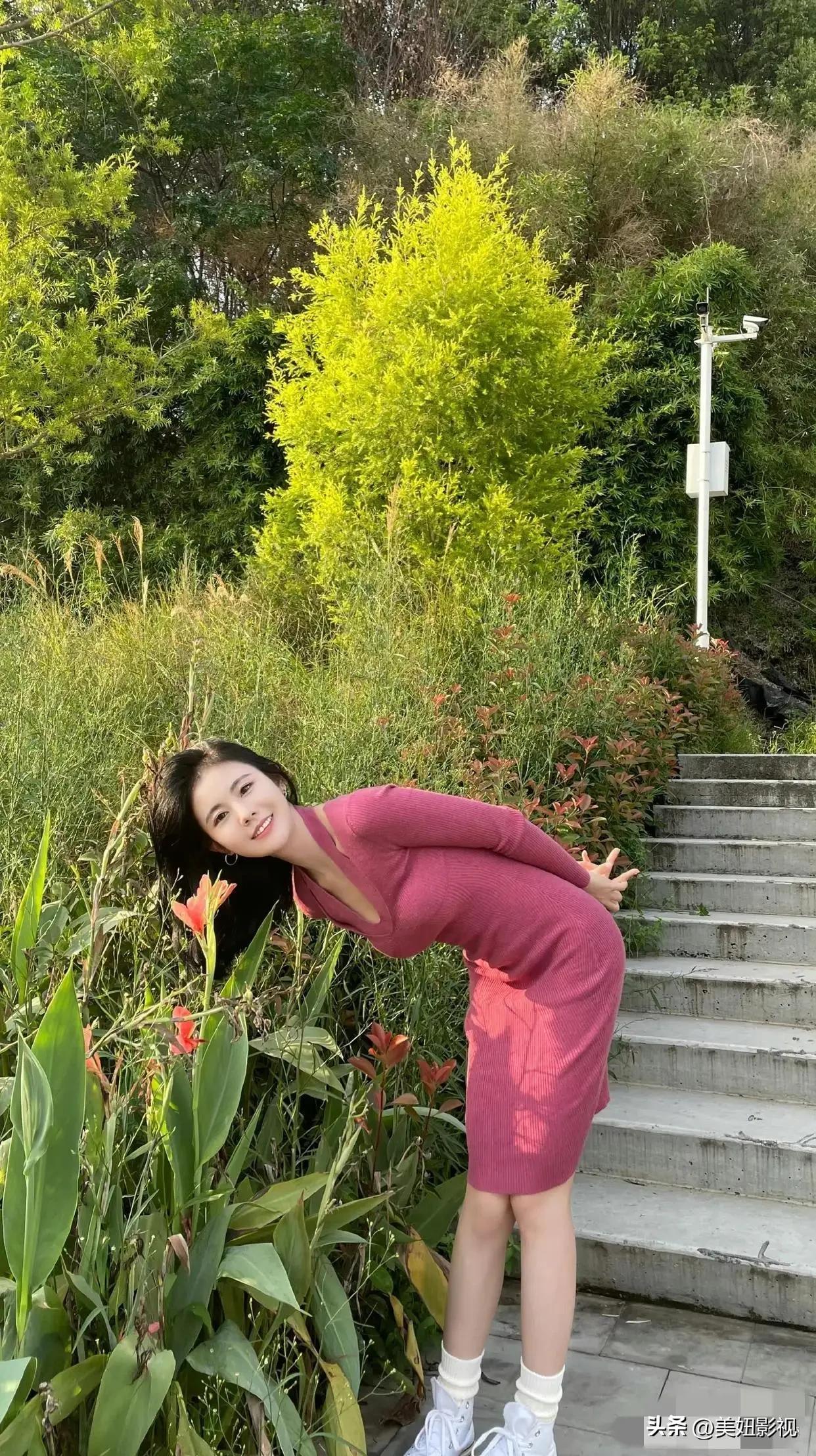 这颜值吊打娱乐圈99%的一线明星了吧