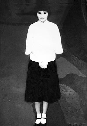 1931年厦门刑场上，怀胎八月的梁慧贞摘下手表塞给刽子手：“别打肚子，朝头开枪，