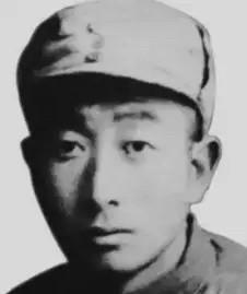 1954年，张秀山被贬到盘山机械农场，他在清苦的环境里找王震求援，居然把一个土农