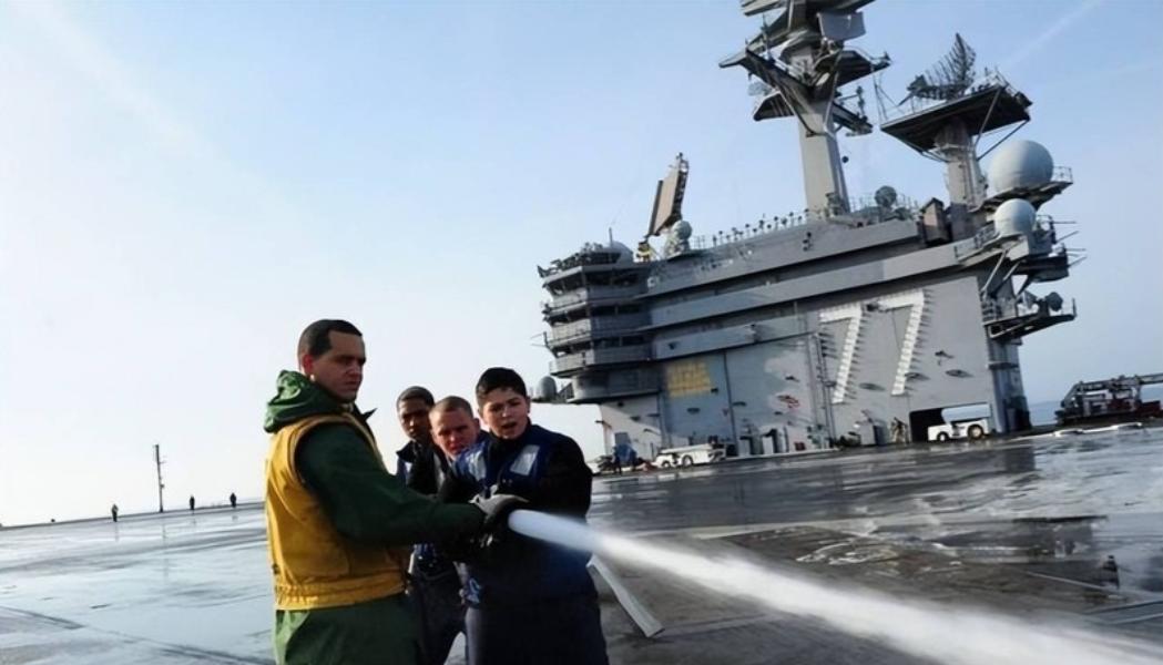 航母有多难养？一艘山东舰，编制数千人，食堂一天做七顿饭，每顿都很丰盛，光是每天伙