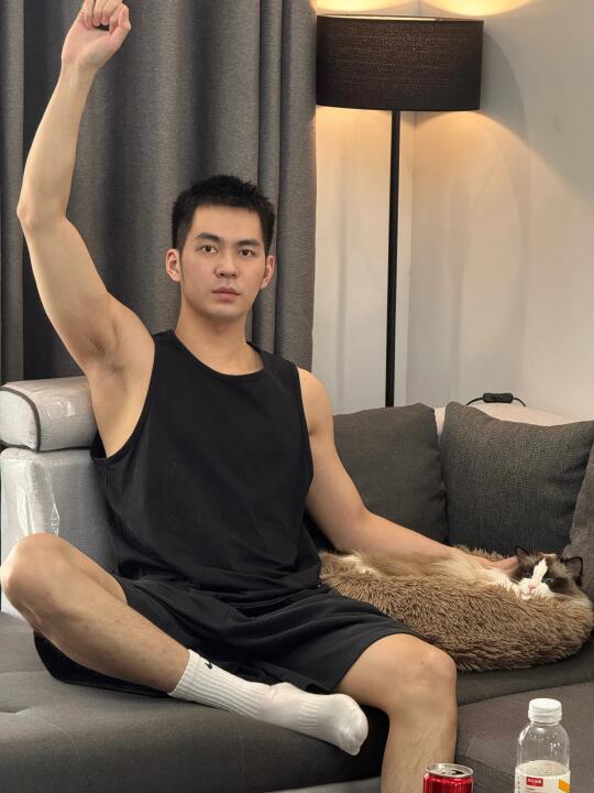 1️⃣个188老婆奴