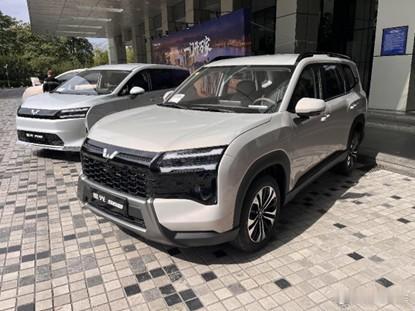 五菱星光560曝光，真7座，卖6万能竞争比亚迪么又一款五菱“神车”要来了！当紧凑