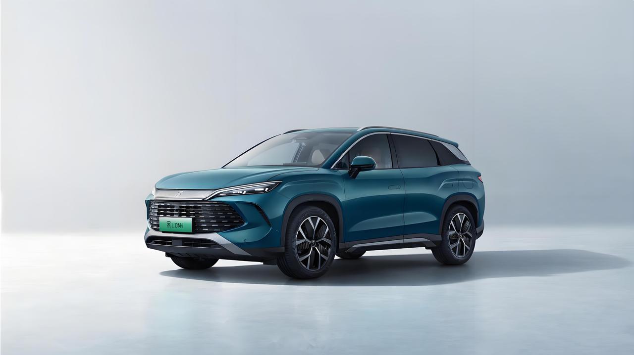 10-15万预算买混动SUV？宋L DM-i vs 宋Pro DM-i！看完这篇