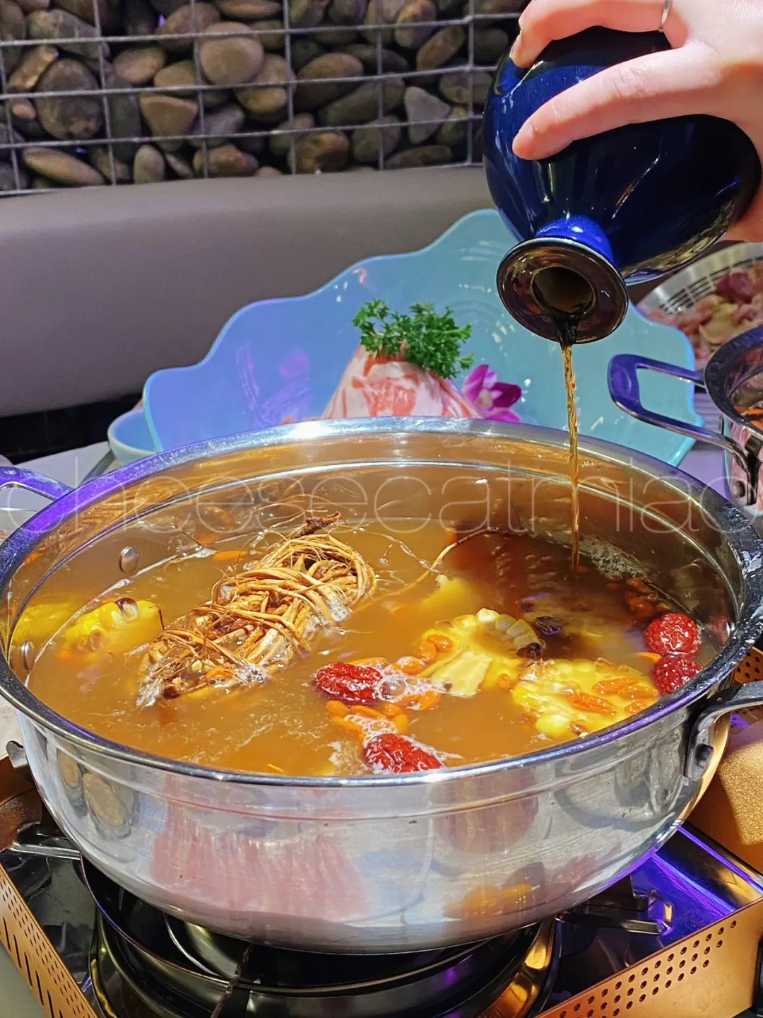 在南山绝对不能错过的正宗鸡煲🐔鲜掉眉毛