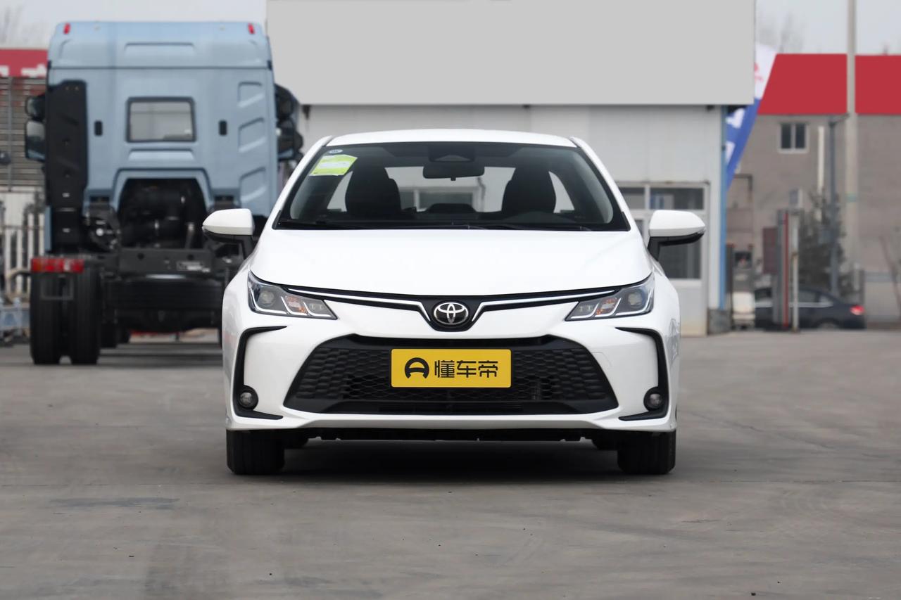 如果想买个10万多点的合资轿车，注重稳定可靠性，对花里胡哨的功能没什么兴趣，并且