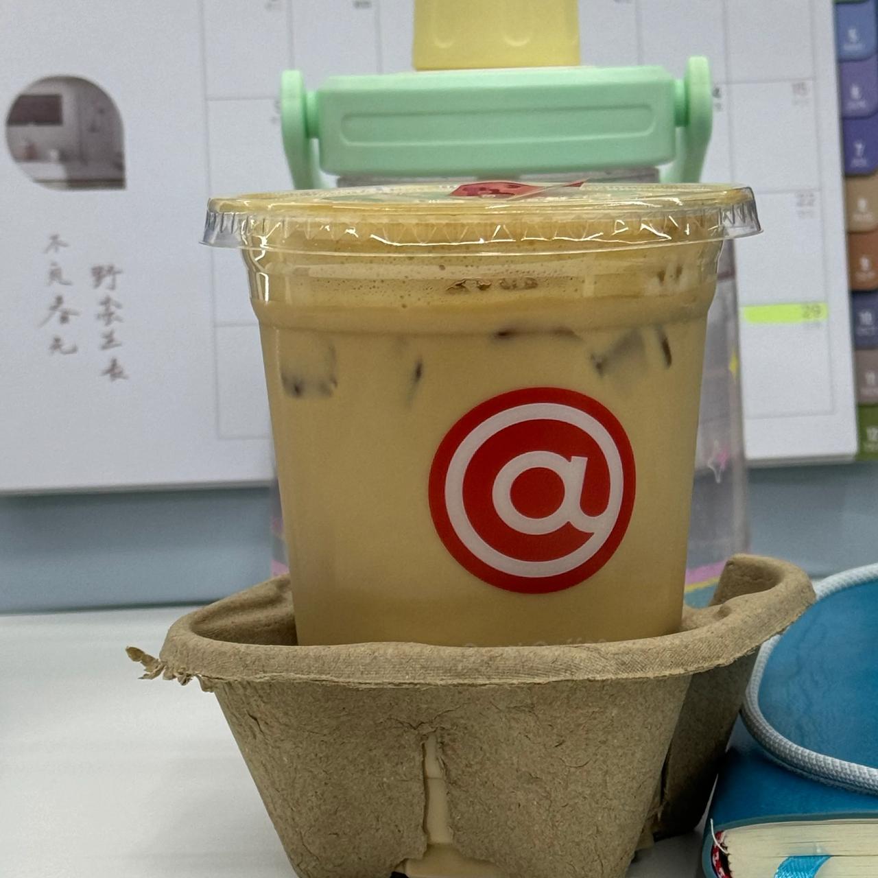 元气满满的一天从一杯奶茶开始