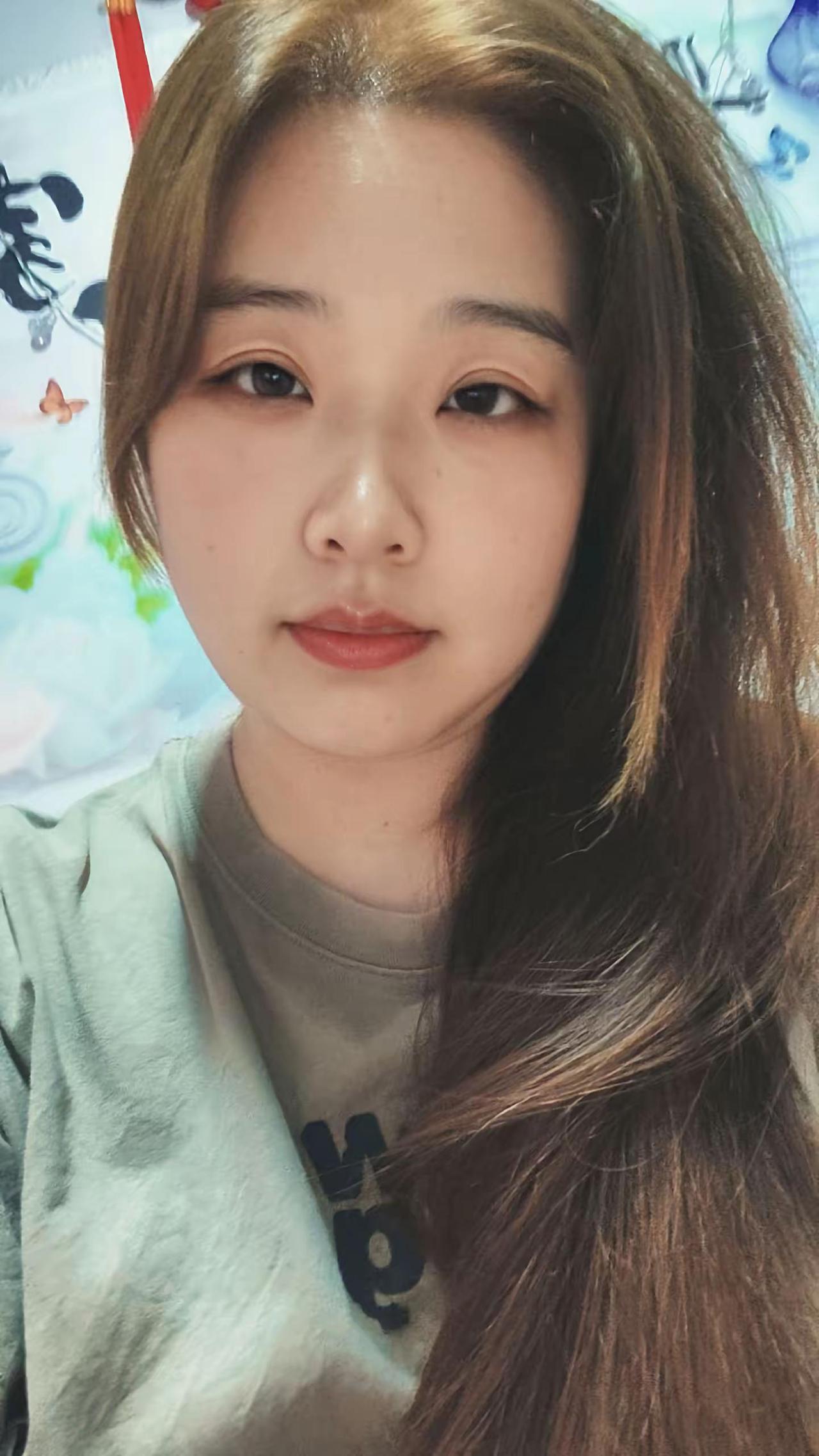 前奏一响，我的青春瞬间扑面而来。怀念的从不是某个人，而是当年热烈又莽撞、无法复刻