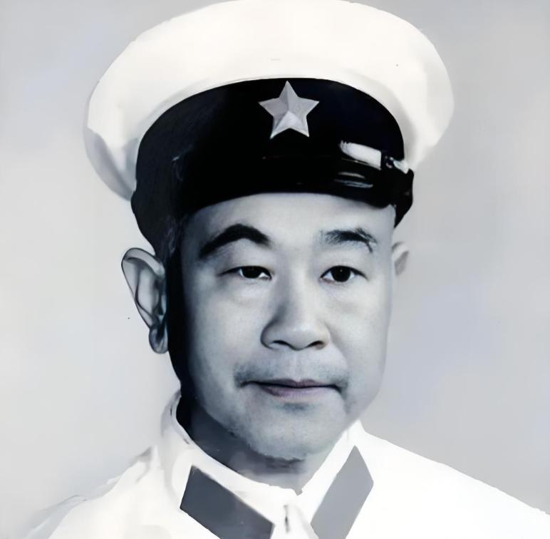 1973 年，女知青黄丽萍携农村丈夫回宁波父母家，一进门，丈夫看到墙上挂着的照片