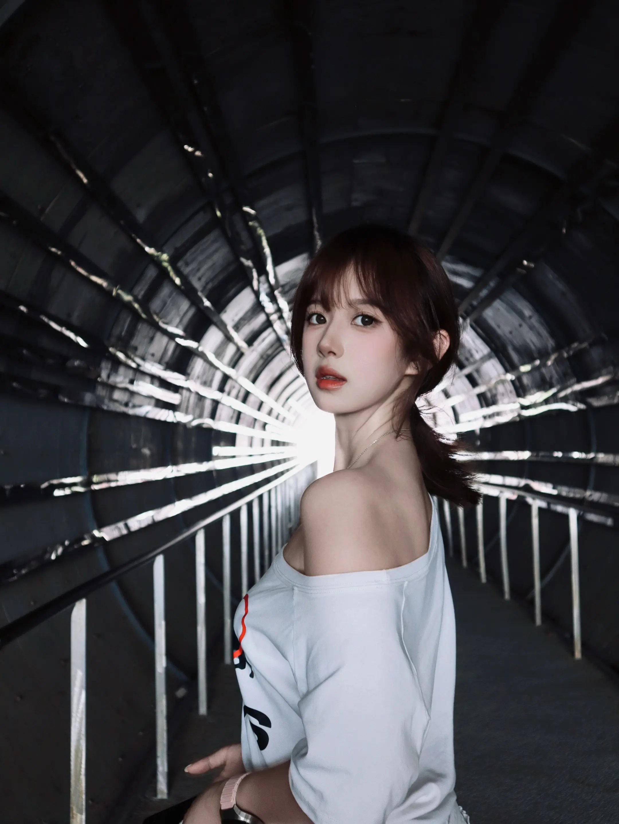 小鹿在碰撞 你头发湿漉而芬芳