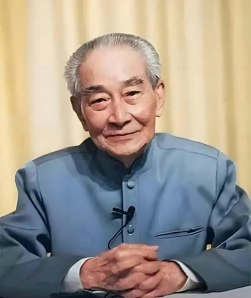 人这辈子，有的时候你没有做成的事，其实是老天在保护你。 ——南怀谨 