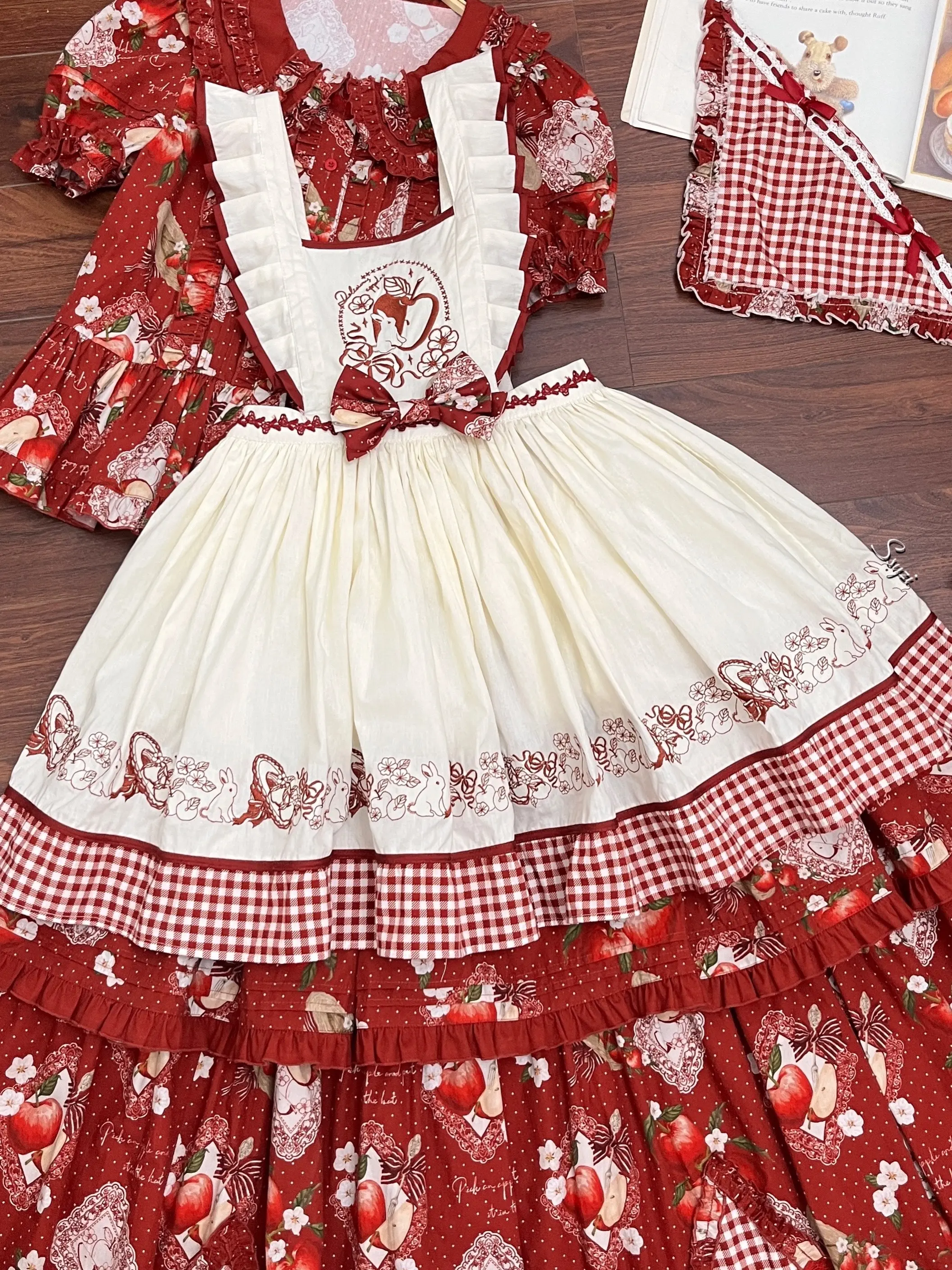 苹果派平铺展示！lolita