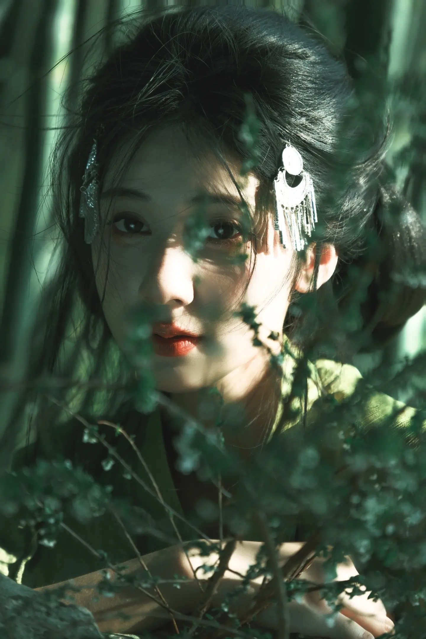 生命久如暗室，不妨我明写春诗
