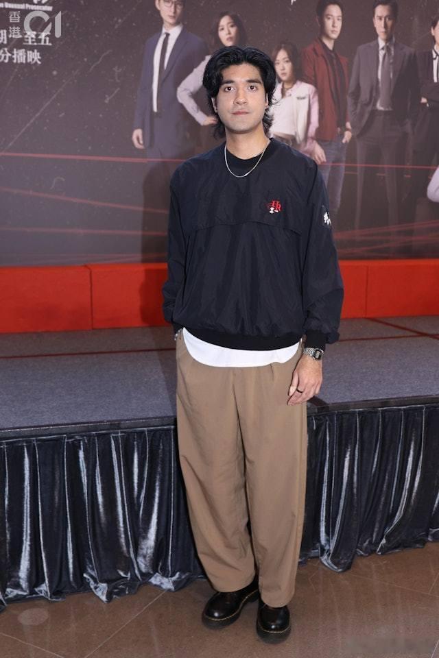 非常檢控觀｜「徐慶山」布樂文访问中印混血靚仔追夢捱世界　寫CV「工作」經驗係捉鬼