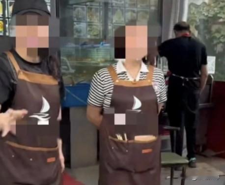 群众遇到麻烦向民警反馈情况寻求帮助，不想却被民警反问，你跟我说这事干吗？如果警察