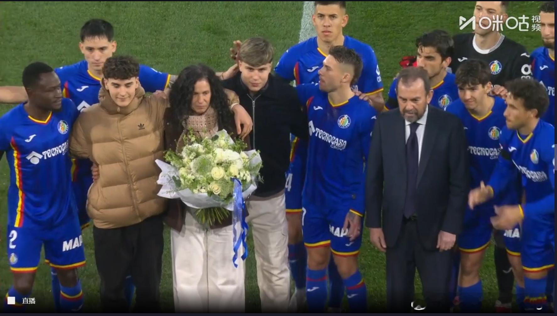 达温奇的父亲在高铁事故中罹难 