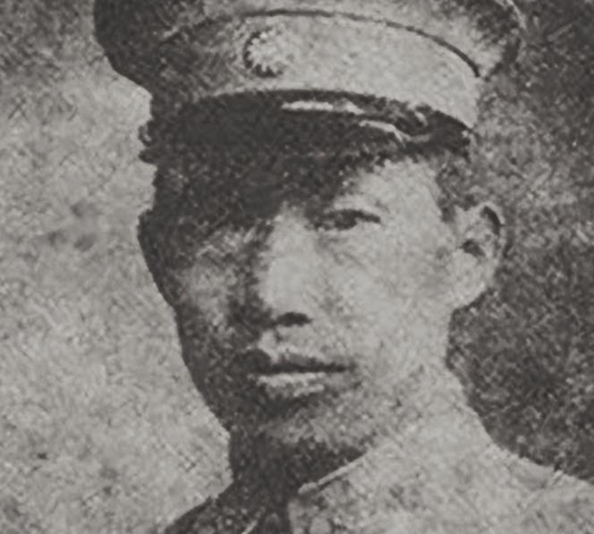 1935年，王家烈兴奋地登上了张学良的专机，但是飞机升空后张学良却逃出了老蒋的手