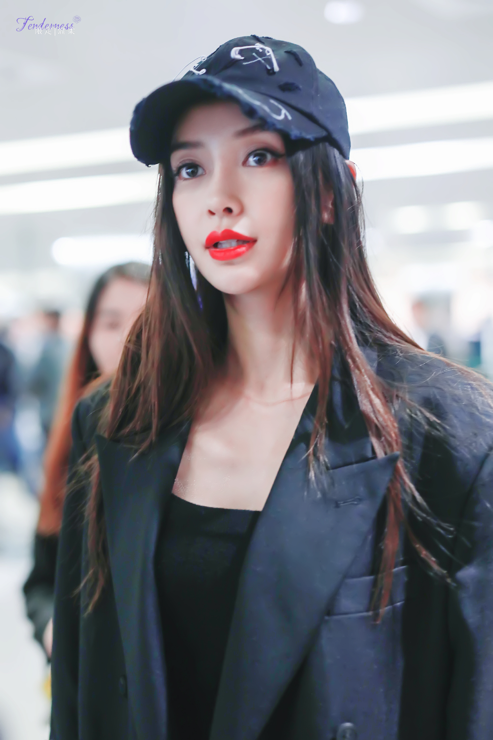 angelababy angelababy 生活总会奖励坚持的人，今天的努力是明