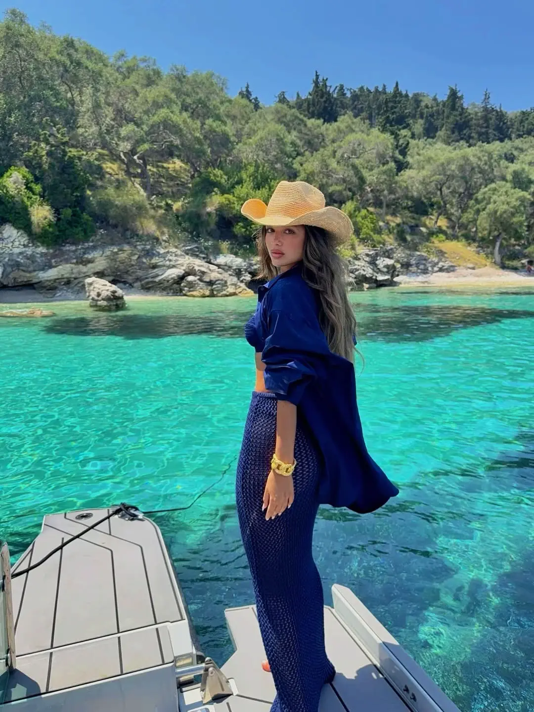 💙🌴🕶️。