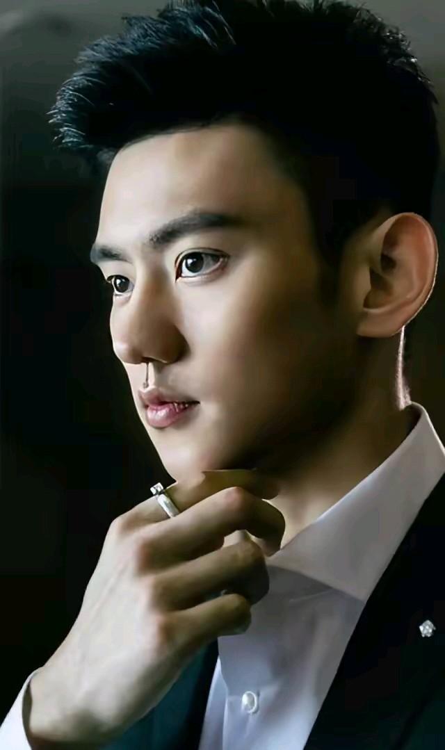 细数那些体育圈中颜值比影视明星还帅的帅哥有哪些？体育圈颜值比娱乐圈的还要高的，宁