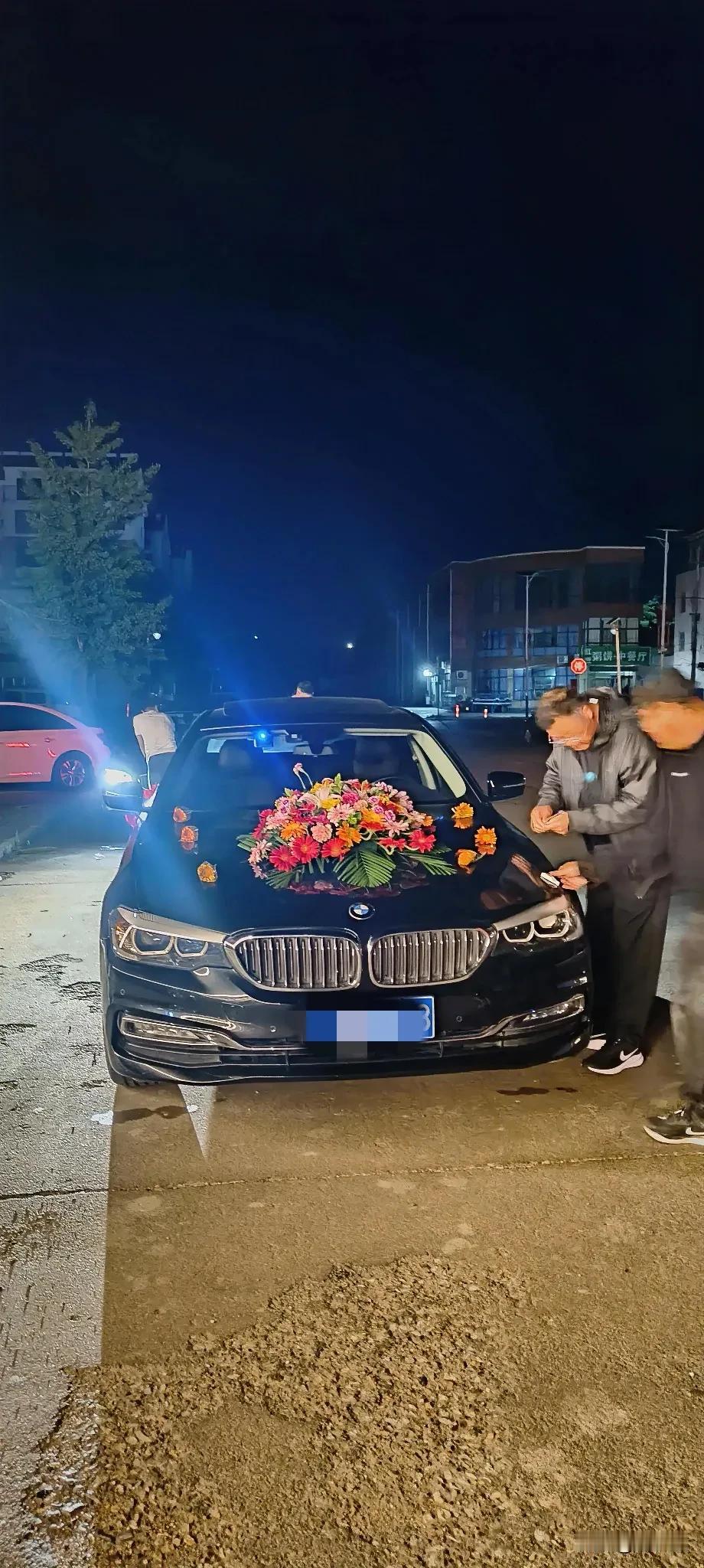 假期总是这样短暂，这个五一的忙碌真是超出了预期。

手机几乎就只发挥了接打电话的