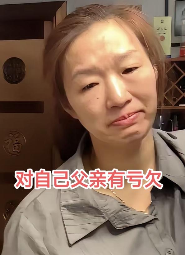父亲节当天许健华一篇纪念父亲的文章
终于知道许健华的性格随谁了

谢浩男外公去世