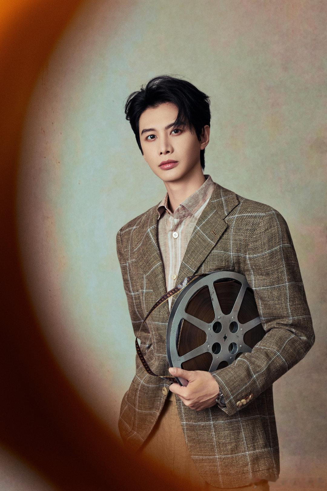 百花奖造型出图短剧男演员百花奖造型直出：陈添祥、张翅、何健麒、一航、沉思、刘润铭