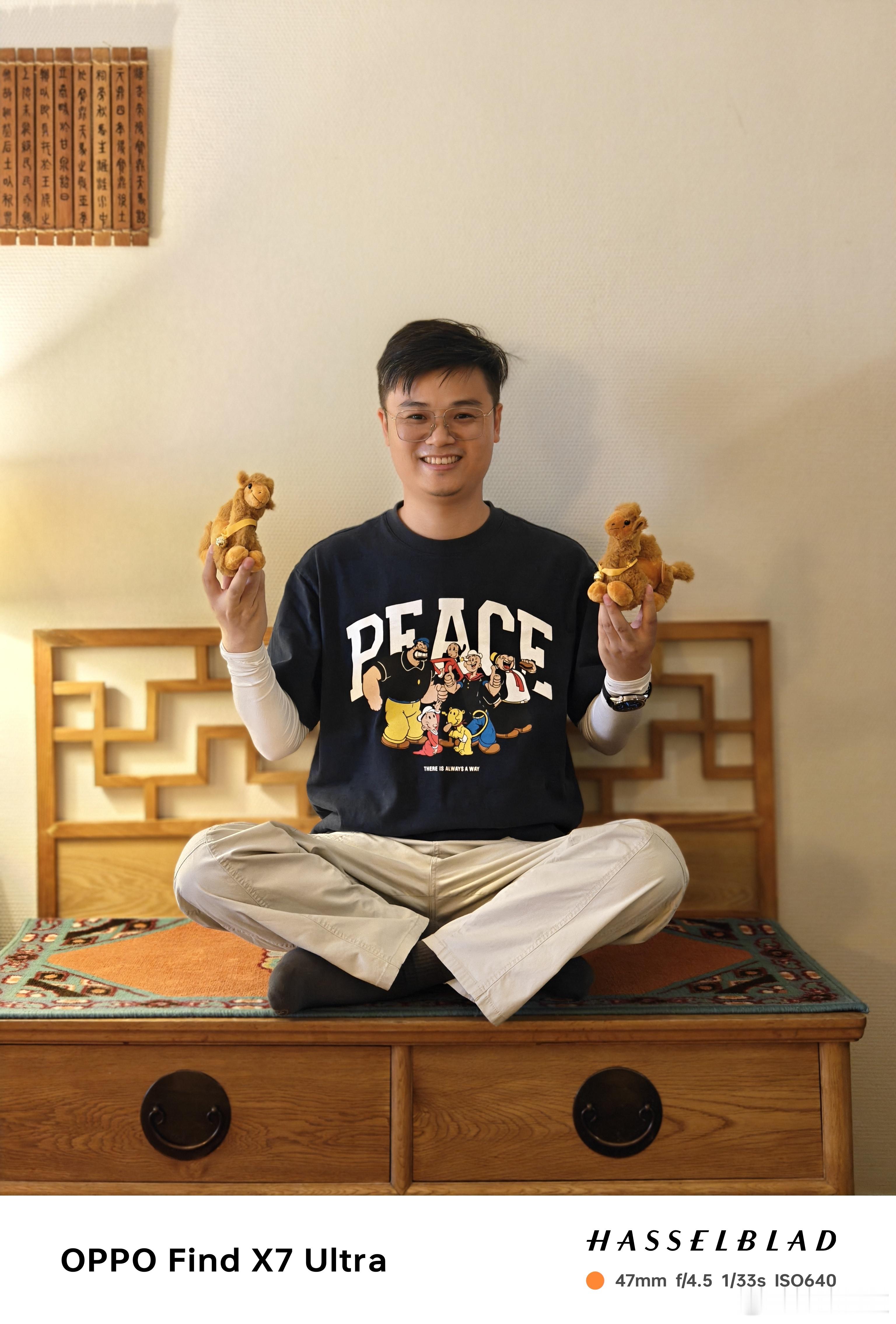 哎，别说了！我现在的年纪在数码自媒体里面算是老人家了！别人都是二十出头，但是年入