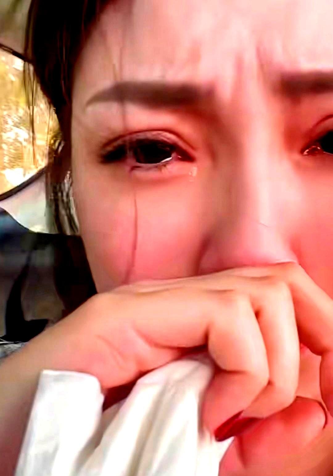 北京姑娘小琳因接吻时挡了男友一下，对方手往裙子里探被推开后生气离去，她问“是不是
