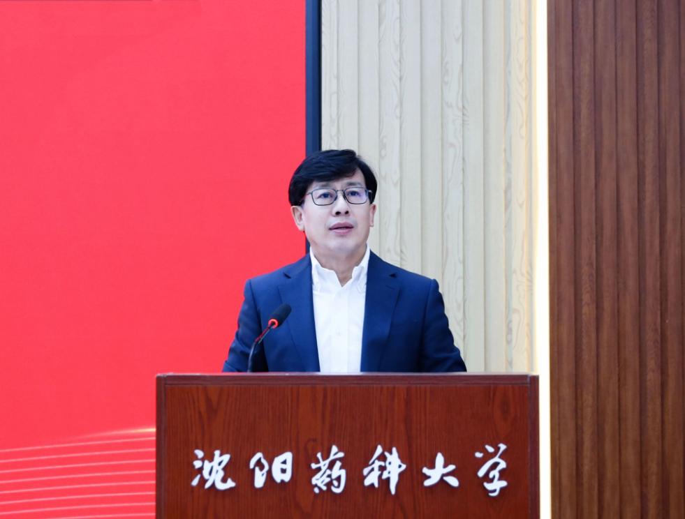 辽宁中医药大学校长换人了，新校长终于不再内部提拔。

辽宁中医药大学已经官宣，来