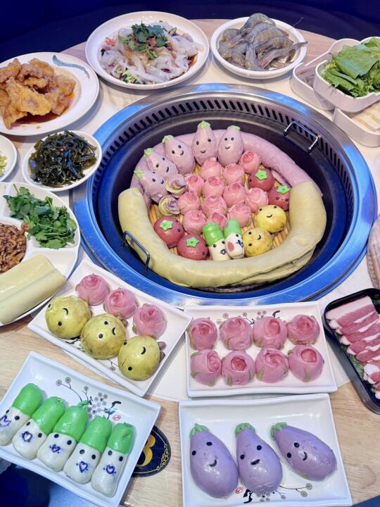 石狮太超前了，铁锅炖好可爱啊！